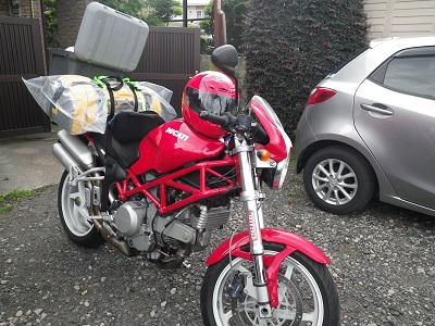 DUCATi Monster