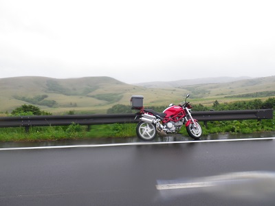 DUCATi Monster