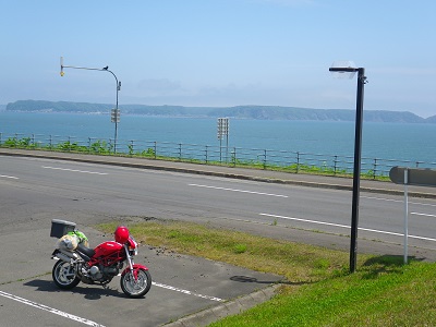 DUCATi Monster