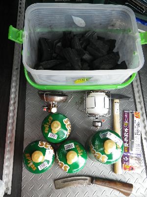 キャンプシーズン前 準備中