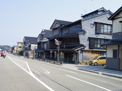 ハイエーストランポ