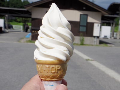 ハイエーストランポ