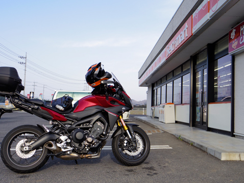 YAMAHA MT-09 TRACER