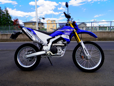 YAMAHA WR250R